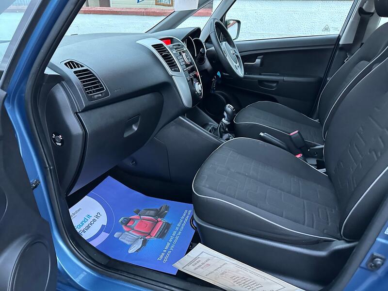 KIA VENGA