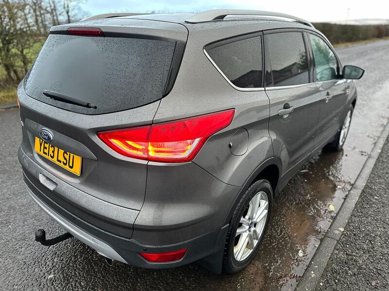 FORD KUGA