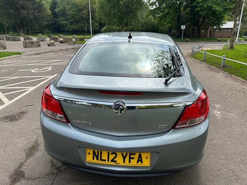 VAUXHALL INSIGNIA