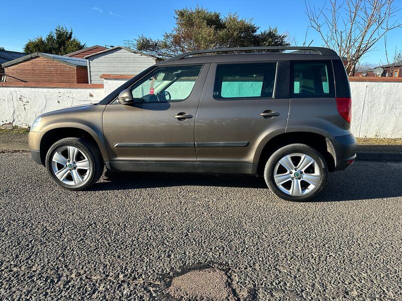 SKODA YETI