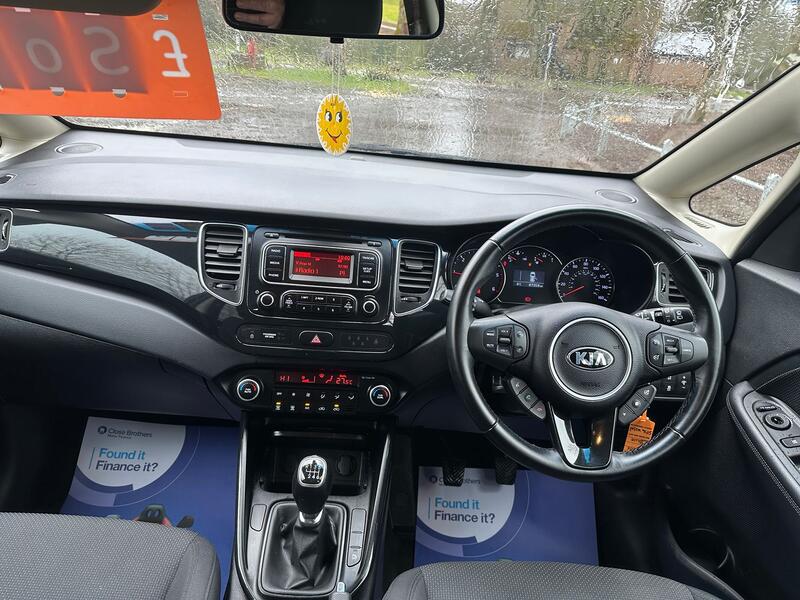 KIA CARENS