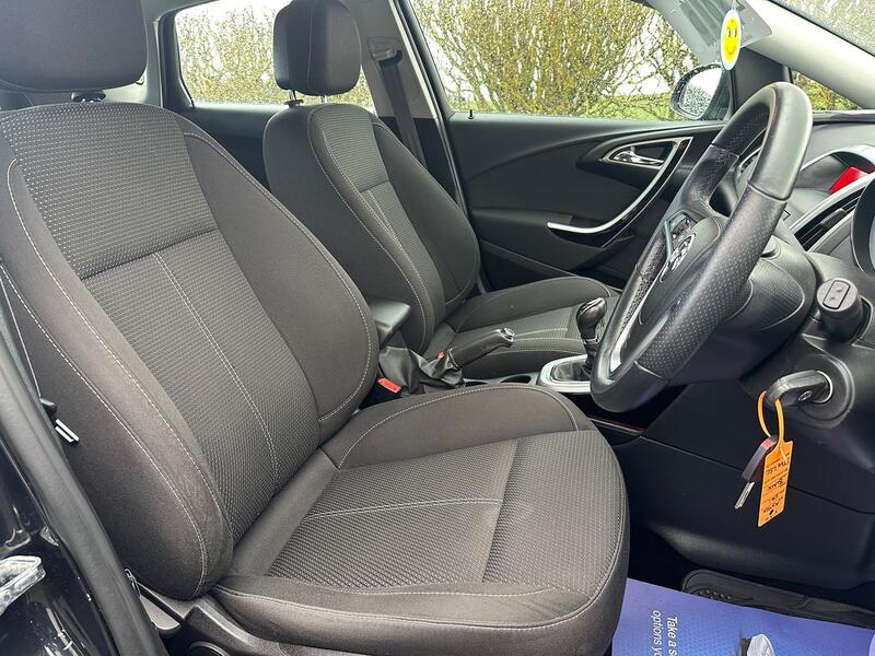 VAUXHALL ASTRA