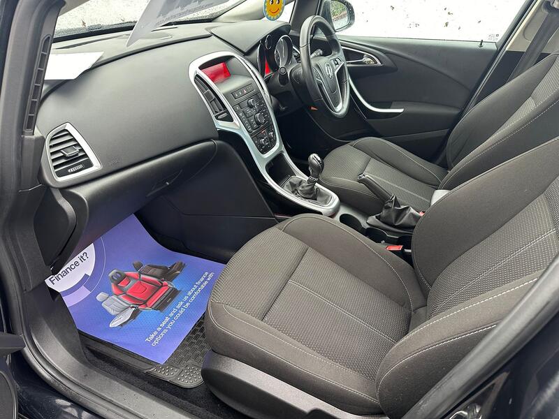 VAUXHALL ASTRA
