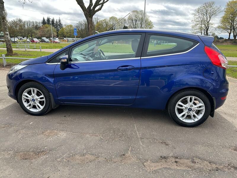 FORD FIESTA