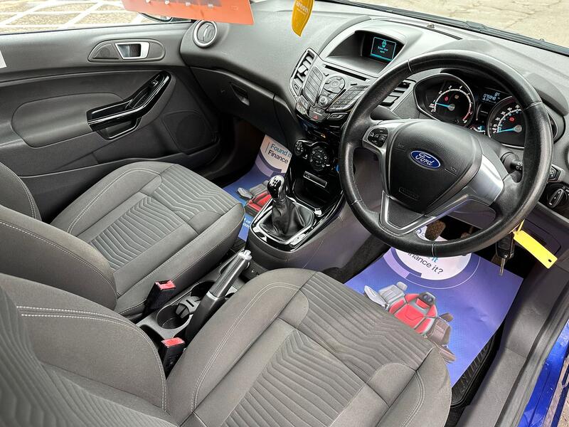 FORD FIESTA