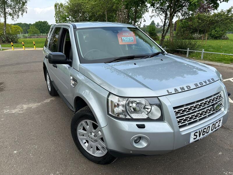 View LAND ROVER FREELANDER 2 2.2 TD4 XS