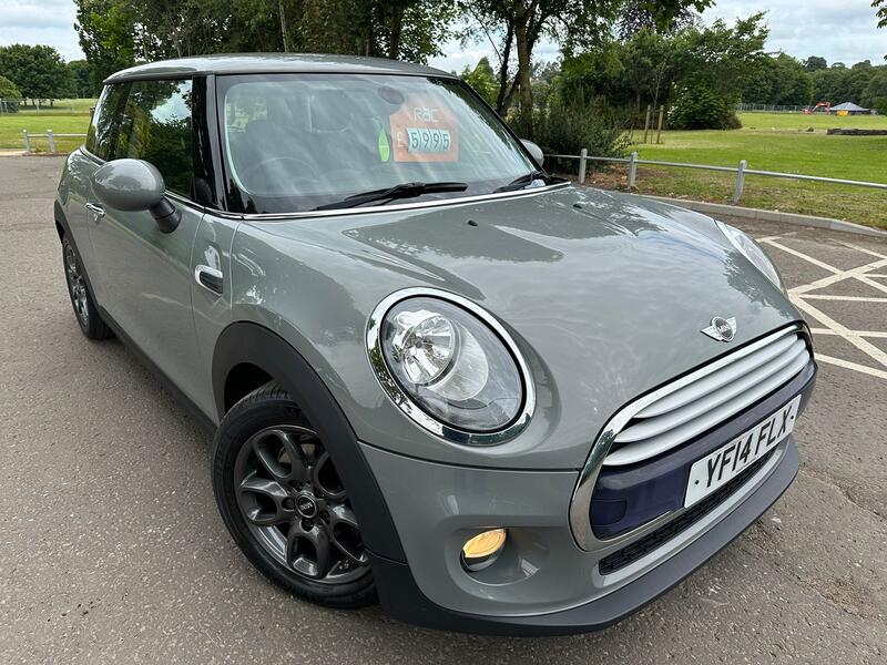View MINI HATCH 1.5 Cooper 3-Door Hatch