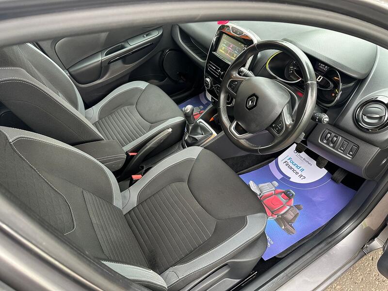 RENAULT CLIO