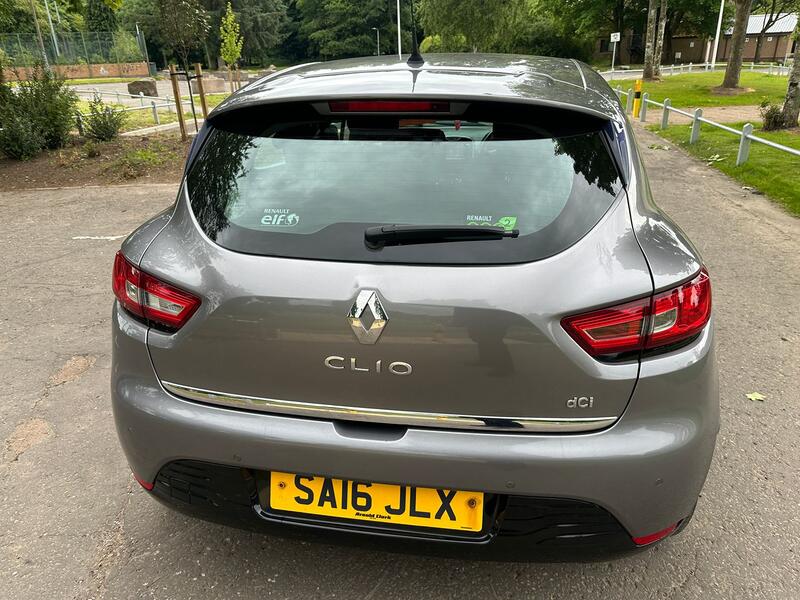 RENAULT CLIO