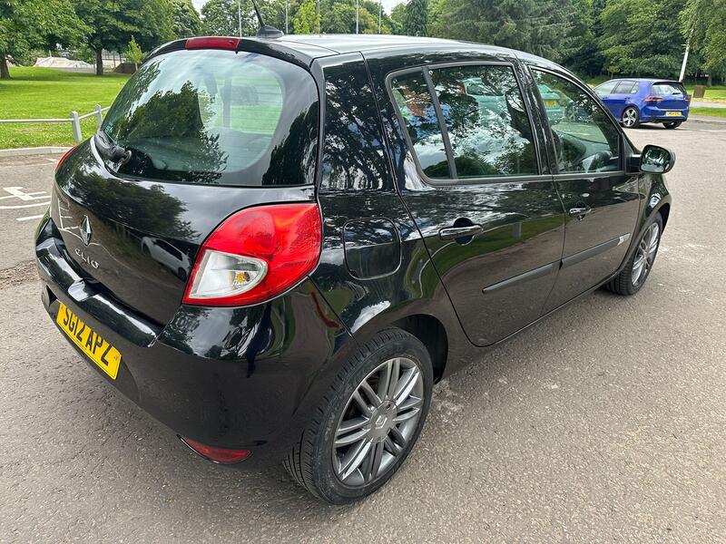 RENAULT CLIO