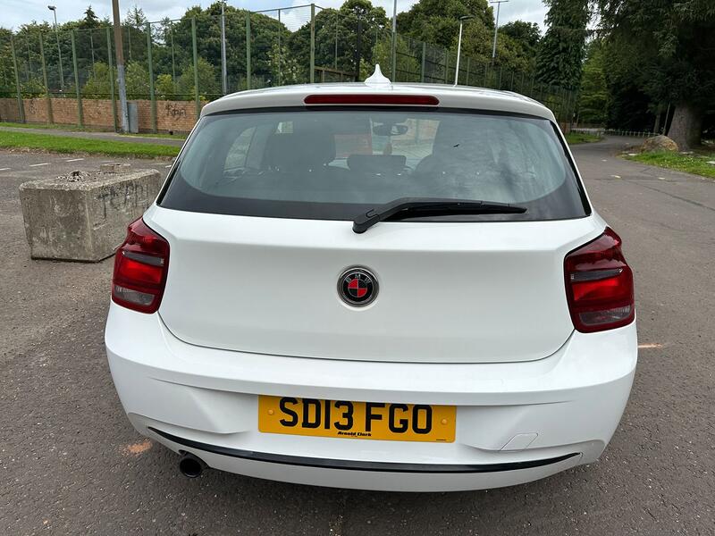 BMW 1 SERIES