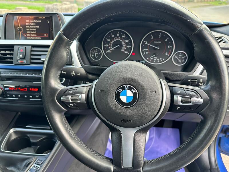 BMW 3 SERIES