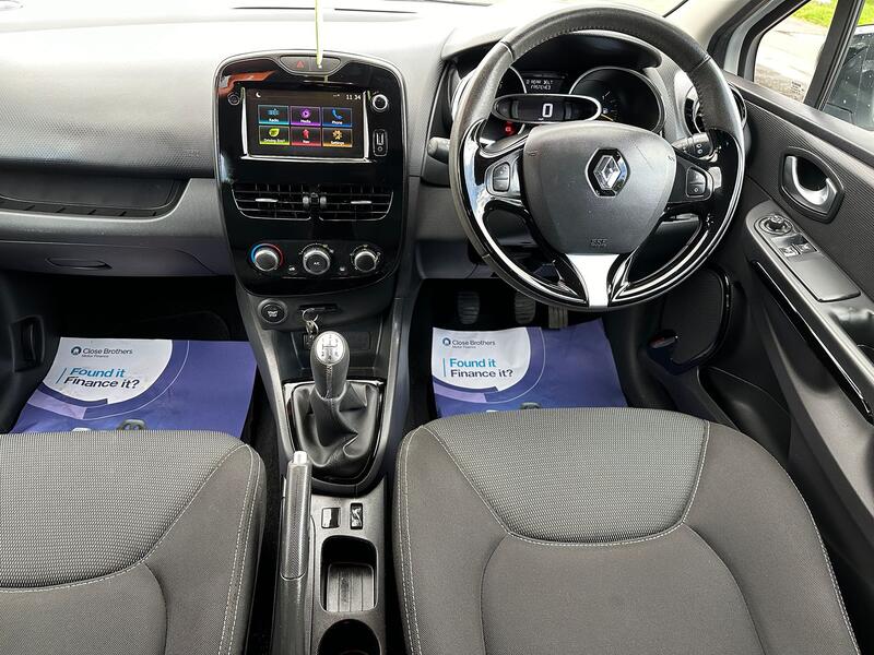 RENAULT CLIO