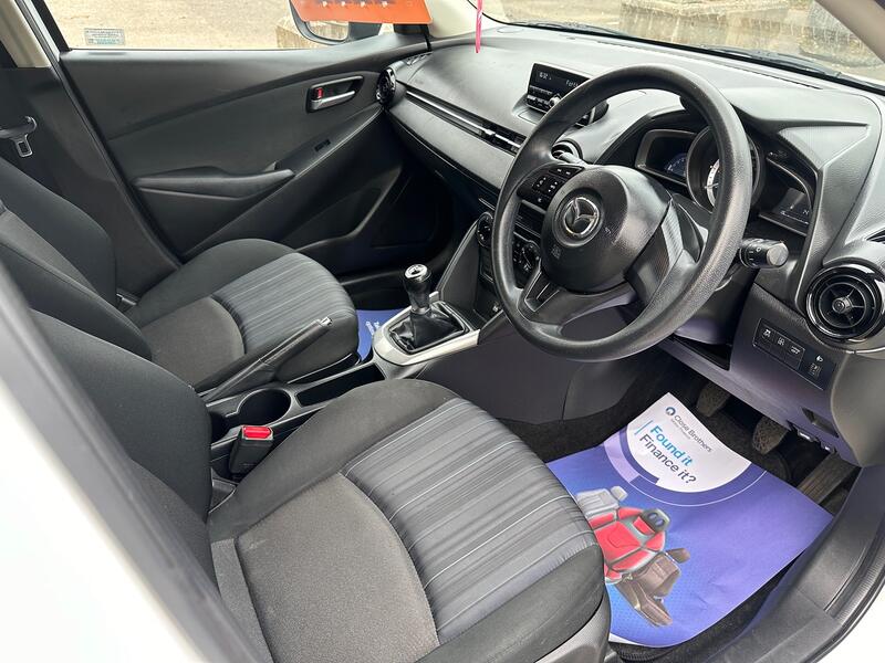 MAZDA MAZDA2