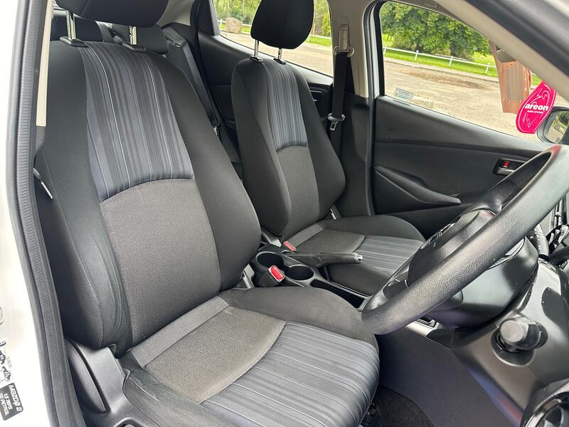 MAZDA MAZDA2