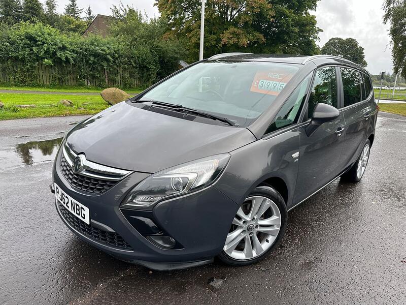 View VAUXHALL ZAFIRA TOURER 2.0 CDTi SRi