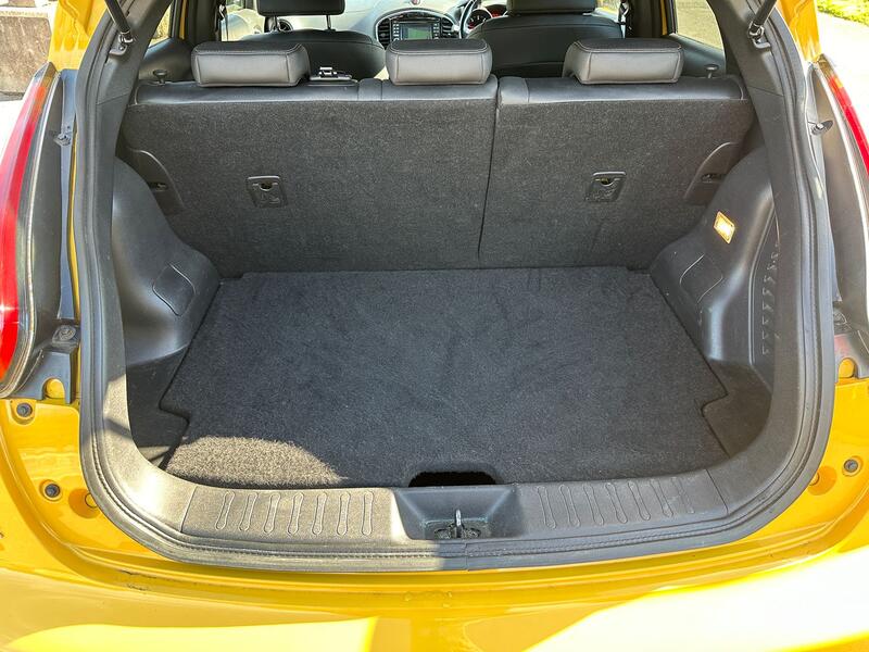 NISSAN JUKE