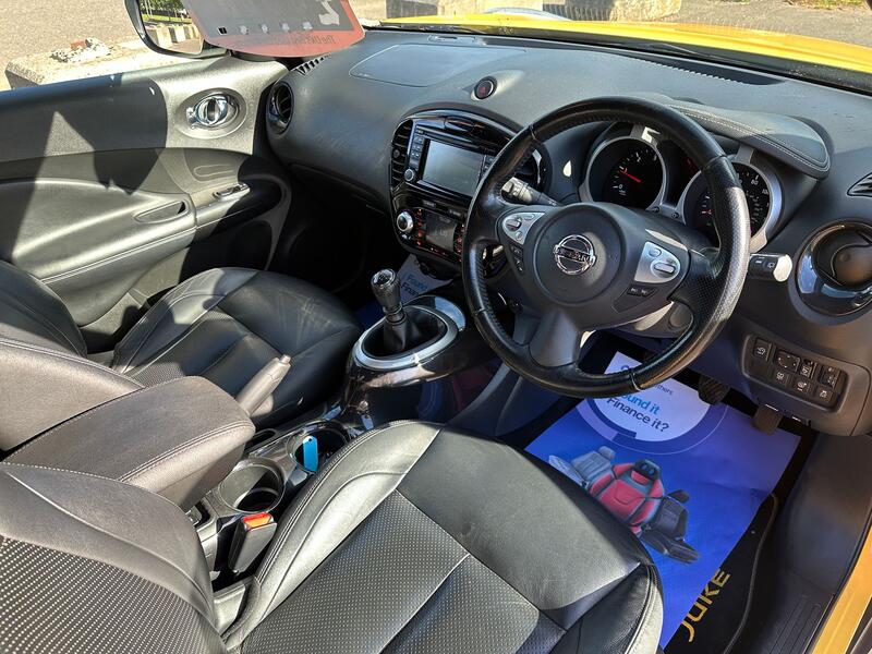 NISSAN JUKE