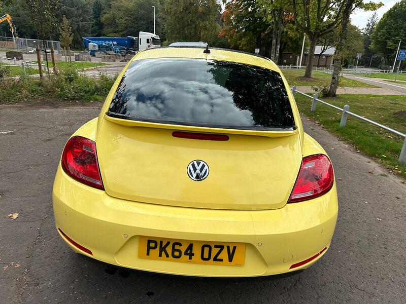 VOLKSWAGEN BEETLE