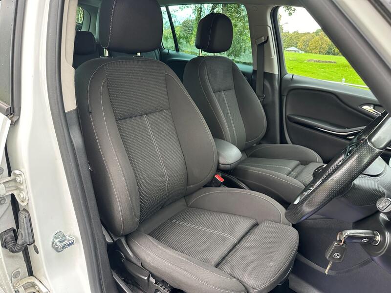 VAUXHALL ZAFIRA TOURER