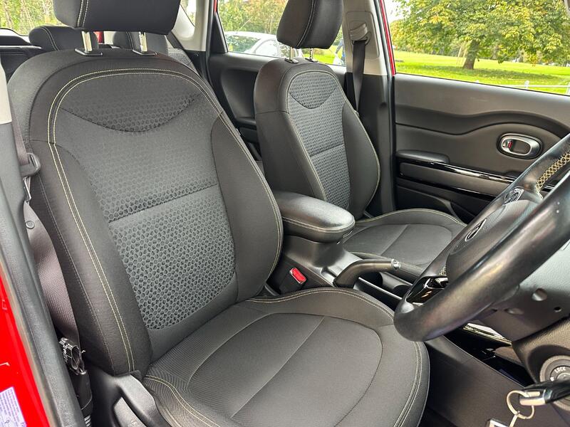 KIA SOUL