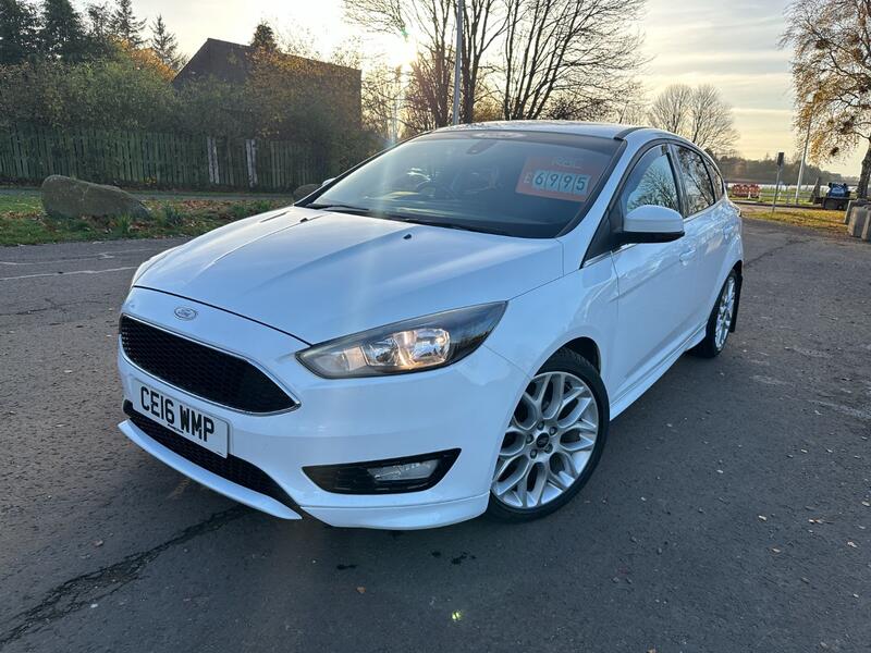 View FORD FOCUS 1.5 TDCi Zetec S