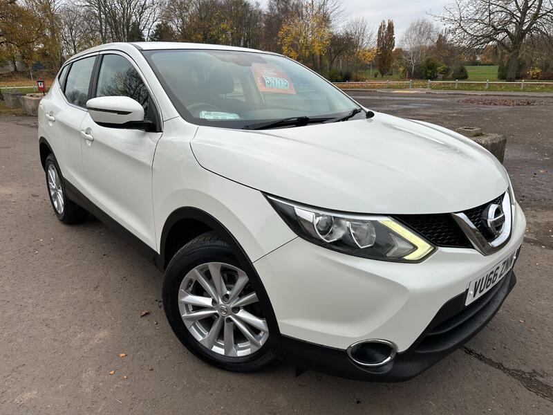 View NISSAN QASHQAI 1.5 dCi Acenta