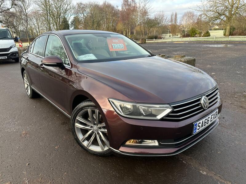 View VOLKSWAGEN PASSAT 2.0 TDI BlueMotion Tech GT