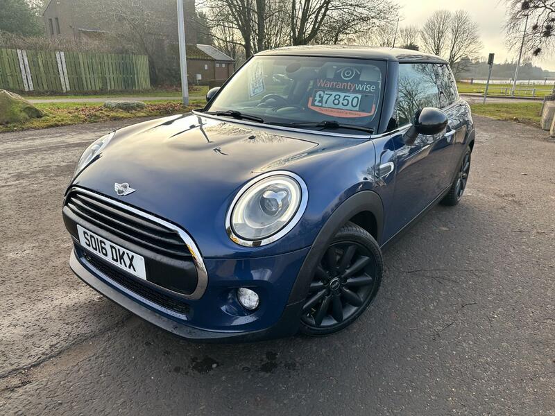 View MINI HATCH 1.5 Cooper D 3-Door Hatch