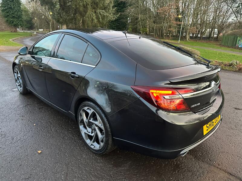 VAUXHALL INSIGNIA