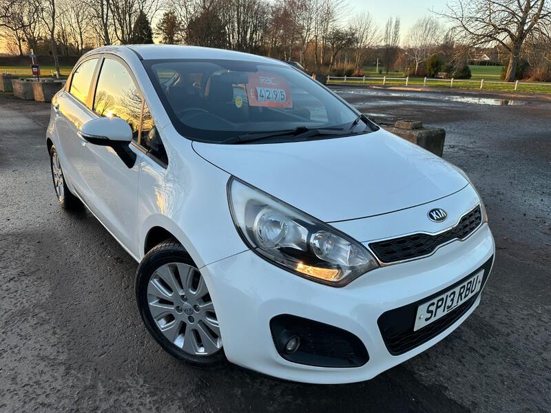 View KIA RIO 1.3 2