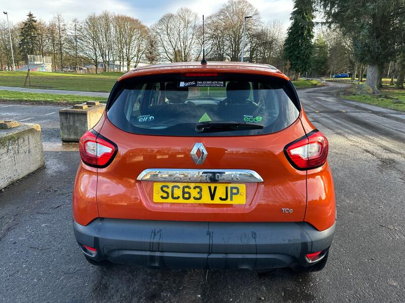 RENAULT CAPTUR