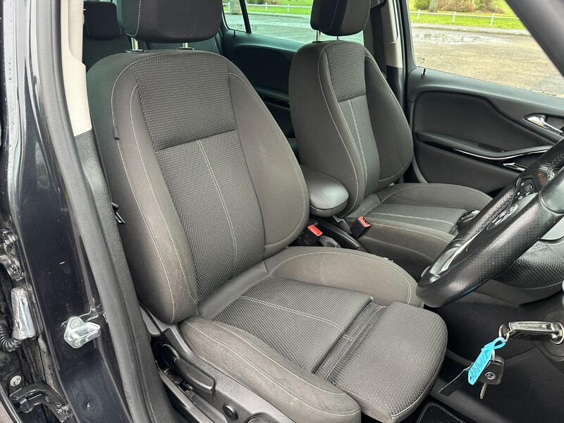 VAUXHALL ZAFIRA TOURER