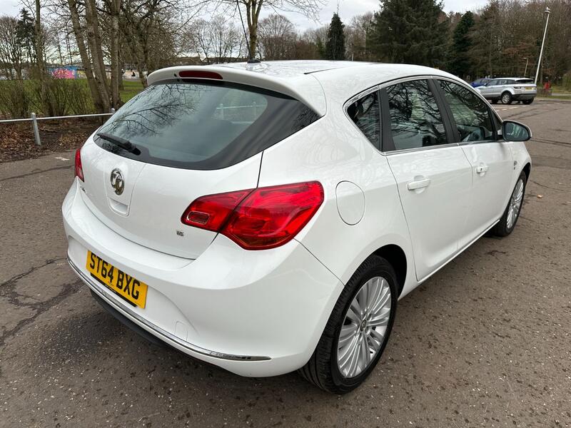 VAUXHALL ASTRA