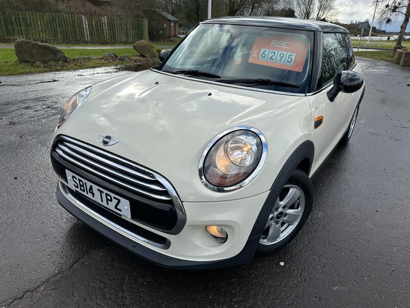 View MINI HATCH 1.5 Cooper 3-Door Hatch