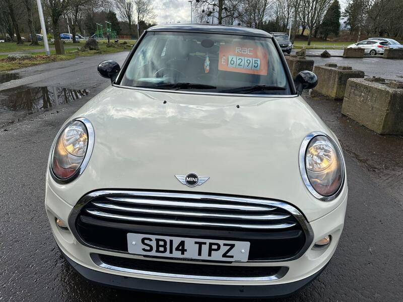 View MINI HATCH 1.5 Cooper 3-Door Hatch