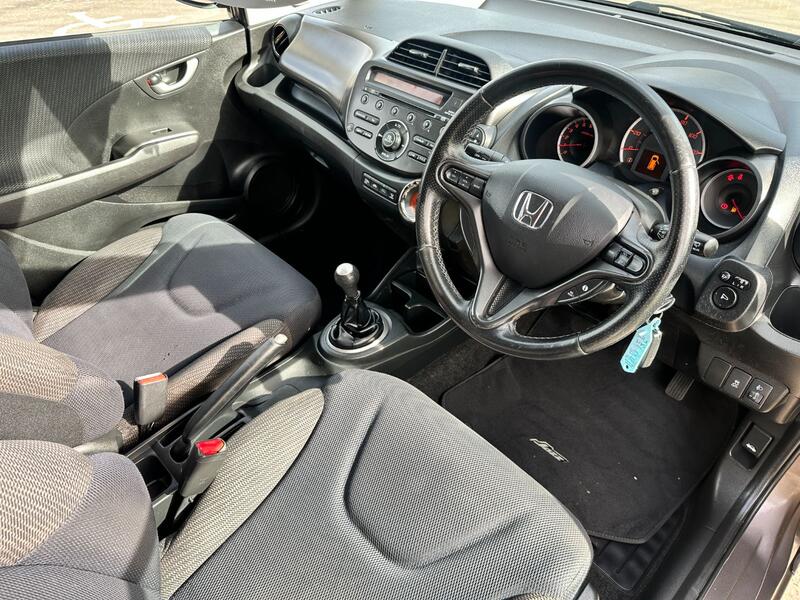 HONDA JAZZ
