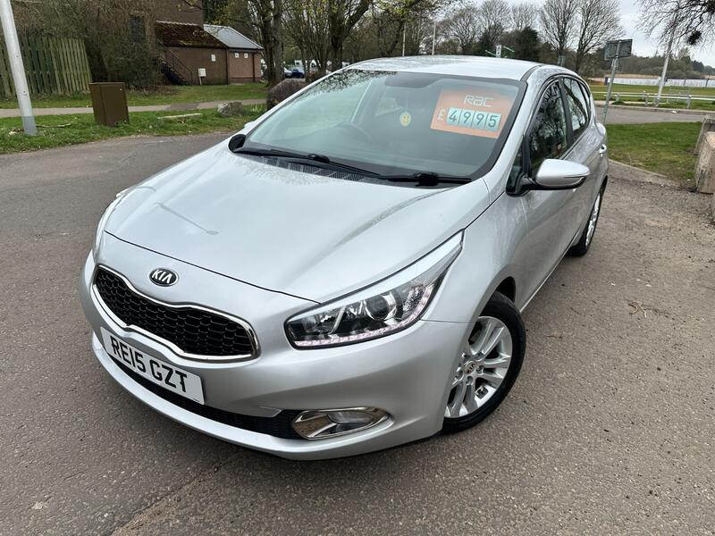 View KIA CEED 1.6 CRDi EcoDynamics 2
