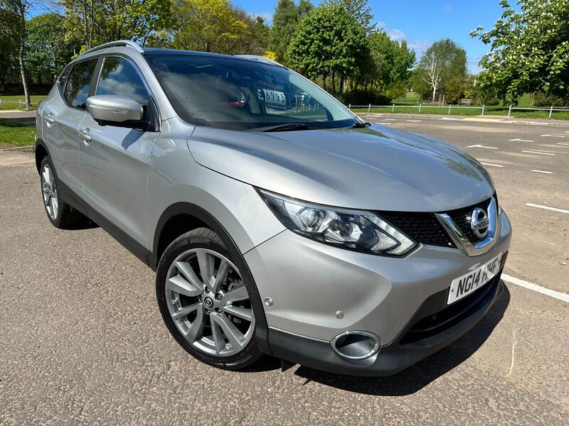 View NISSAN QASHQAI 1.5 dCi Tekna