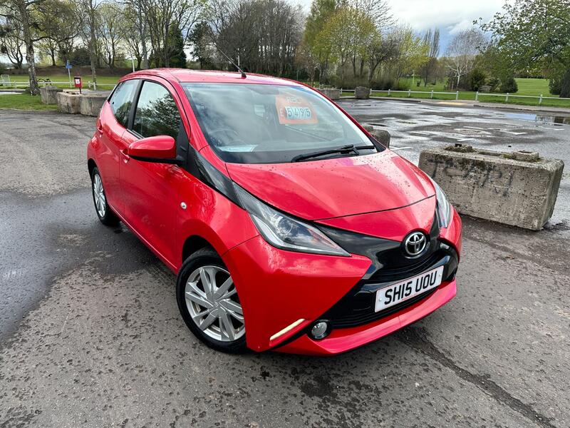 View TOYOTA AYGO 1.0 VVT-i x-pression