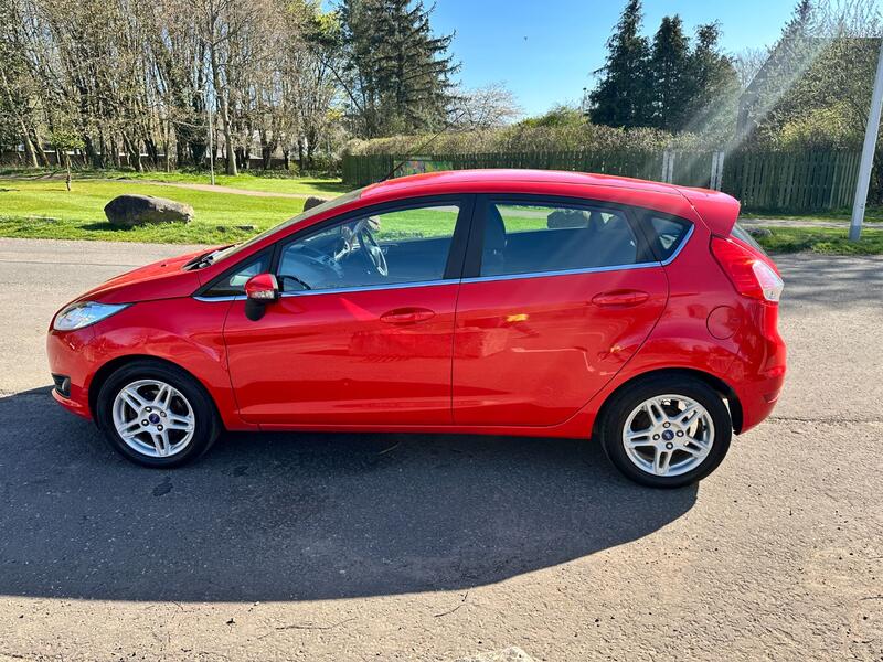 FORD FIESTA