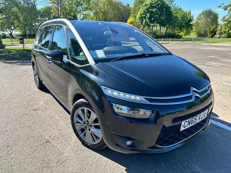 View CITROEN C4 1.6 BlueHDi Exclusive+**7 SEATS** 