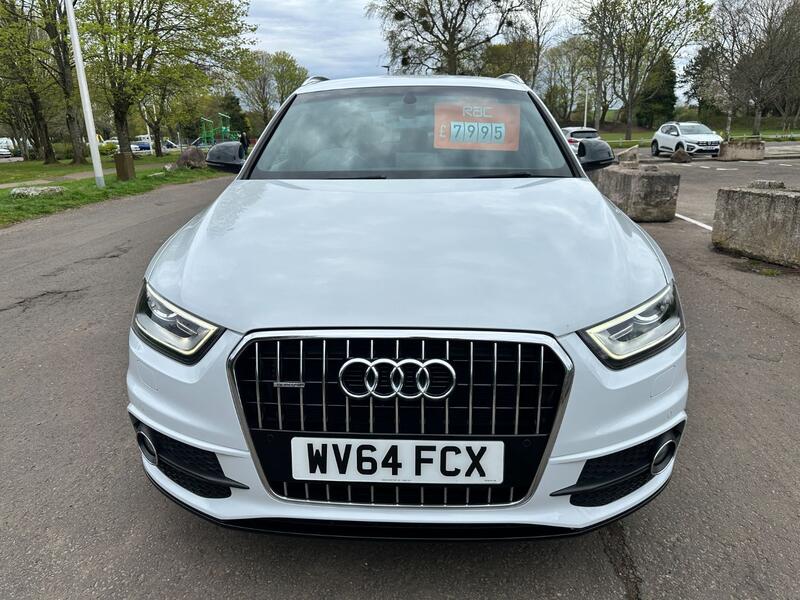 View AUDI Q3 2.0 TDI S line Plus