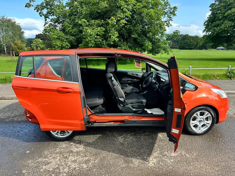 FORD B-MAX