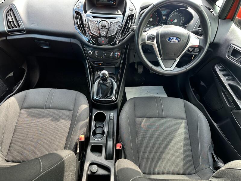 FORD B-MAX