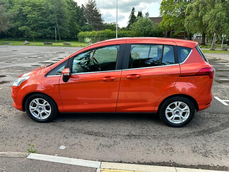 FORD B-MAX