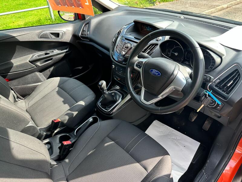 FORD B-MAX