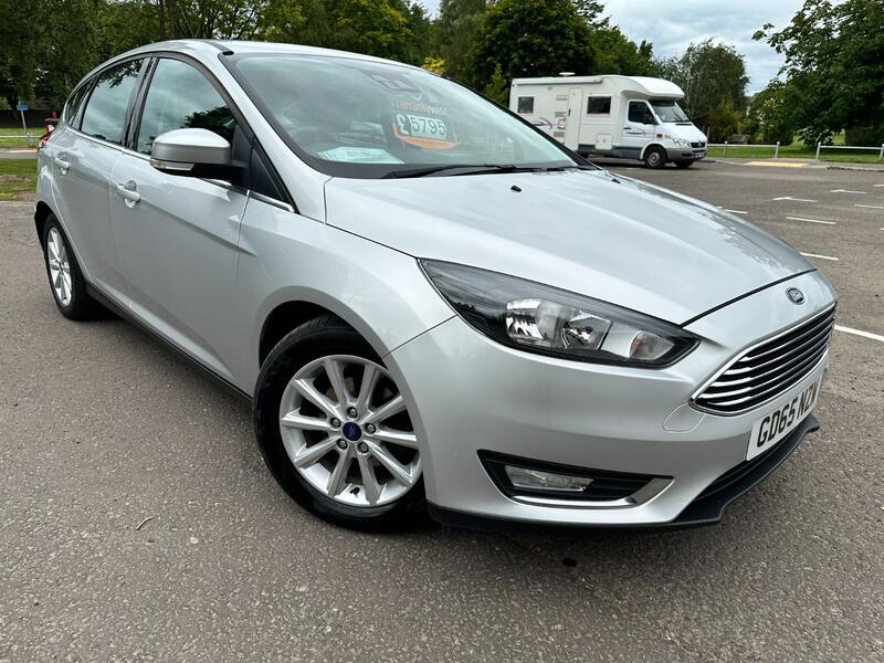 View FORD FOCUS 1.5 TDCi Titanium