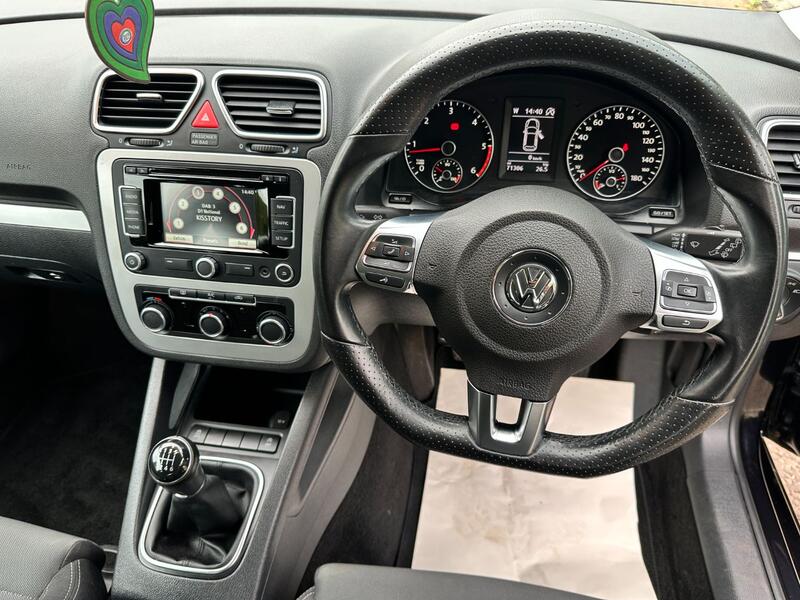 VOLKSWAGEN SCIROCCO