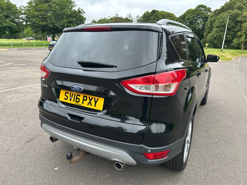 FORD KUGA